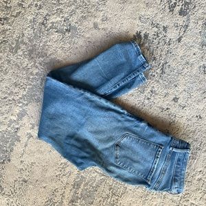 A&F Curve Love High Rise Jeans